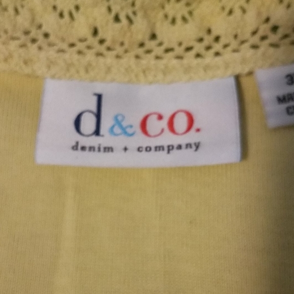 Toos - Picture 3 of 4